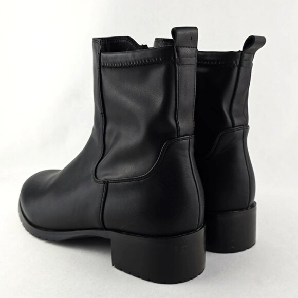 Le Chateau Women's Black Faux Leather Ankle Boots Block Heel Side Zip Size 38 - Picture 6 of 14